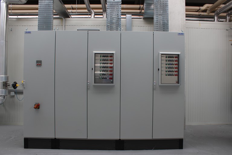 Schaltschrank manuelle Zellensteuerung